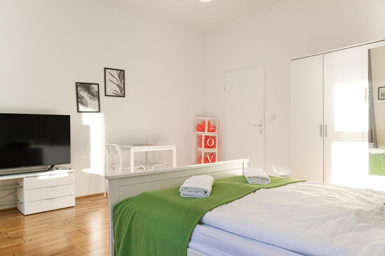 Comfortable 3Br Shared Apart. - Suitable For Long Stays Βιέννη Εξωτερικό φωτογραφία